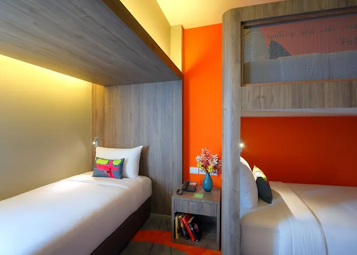Tinidee Trendy Khaosan 4*