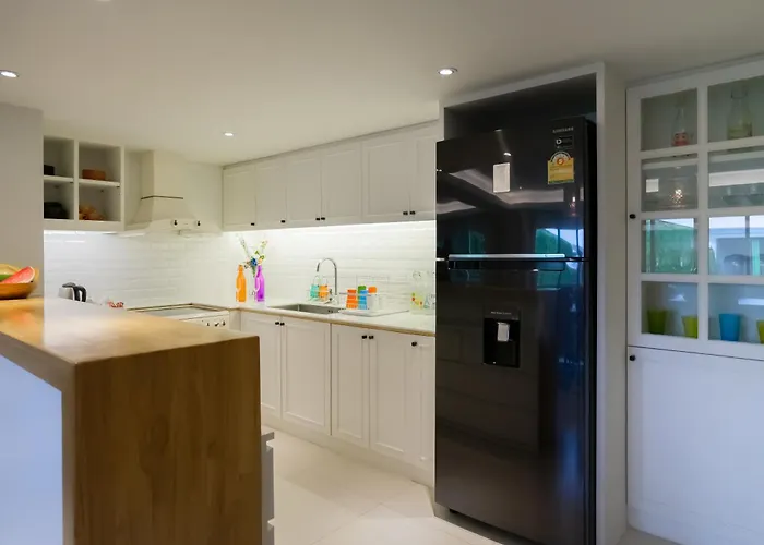 Tinidee Trendy Khaosan 4*