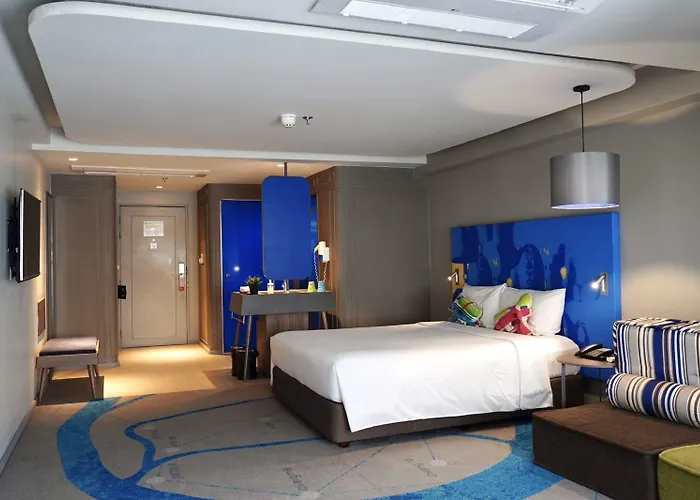 Tinidee Trendy Khaosan 4*